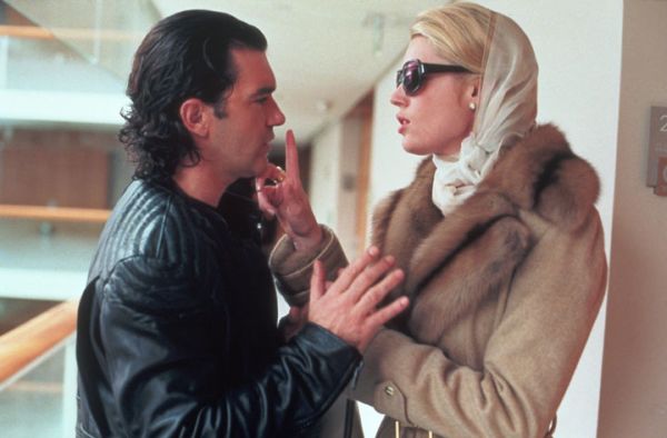 Femme Fatale (2002)  Brian De Palma  Synopsis, Characteristics, Moods